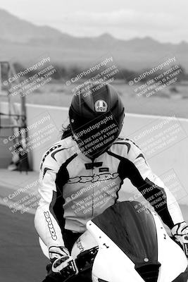 media/Mar-20-2023-Moto Forza (Mon) [[d0bbc59e78]]/Around the Pits/